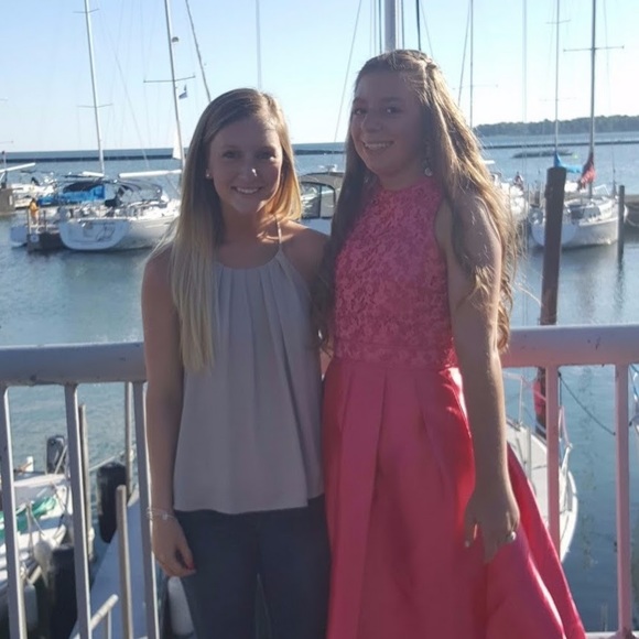 Meet your Posher, Jenna - Picture 1 of 1